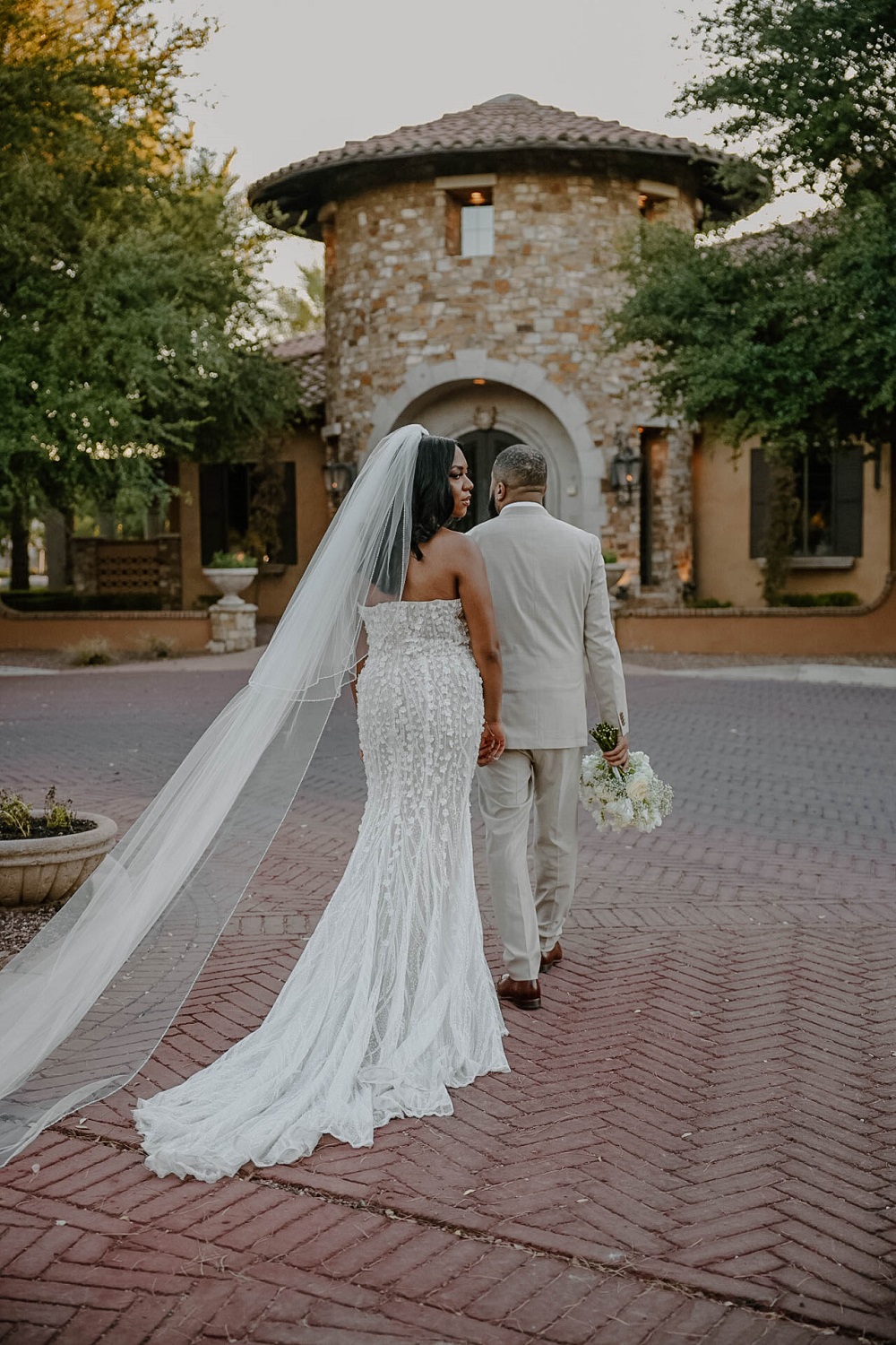 Royal Blue Villa Siena Wedding for Collin and Taylor's Celebration